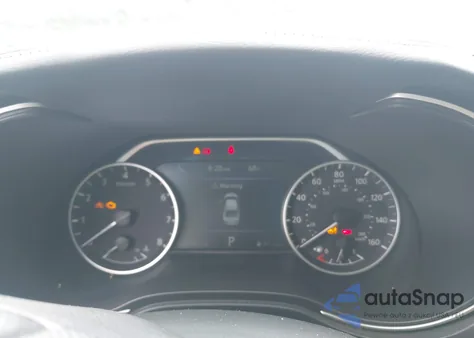 2017 Nissan Maxima 3.5 Platinum z USA, uszkodzony, nr VIN 1N4AA6AP2HC413974